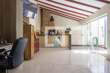 Casa para alugar com 172m², 3 quartos e 3 vagasÁrea comum - Churrasqueira