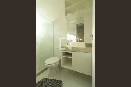 Apartamento à venda com 105m², 3 quartos e 2 vagas Apartamento à venda com 105m², 3 quartos e 2 vagasBanheiro Social