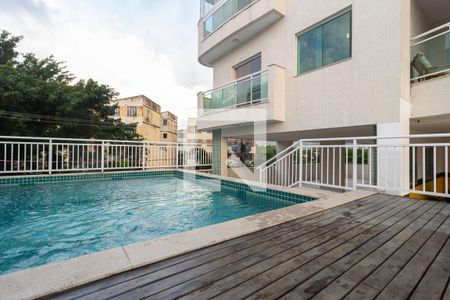 Apartamento à venda com 105m², 3 quartos e 2 vagas Apartamento à venda com 105m², 3 quartos e 2 vagasÁrea comum - Piscina