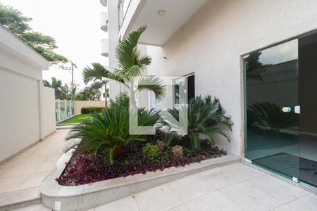 Apartamento à venda com 105m², 3 quartos e 2 vagas Apartamento à venda com 105m², 3 quartos e 2 vagasEntrada