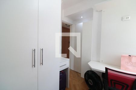 Apartamento à venda com 150m², 4 quartos e 2 vagasQuarto 2