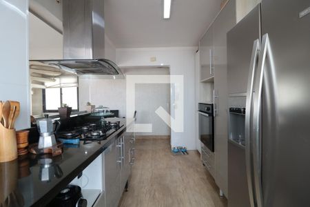 Apartamento à venda com 150m², 4 quartos e 2 vagasCozinha 