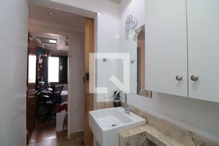 Apartamento à venda com 150m², 4 quartos e 2 vagasBanheiro Social