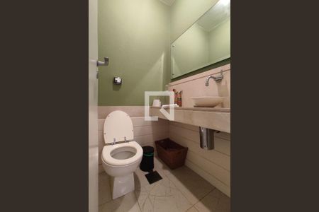 Apartamento à venda com 130m², 3 quartos e 1 vaga Apartamento à venda com 130m², 3 quartos e 1 vagaLavabo