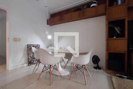 Sala de apartamento para alugar com 3 quartos, 130m² em Barra da Tijuca, Rio de Janeiro