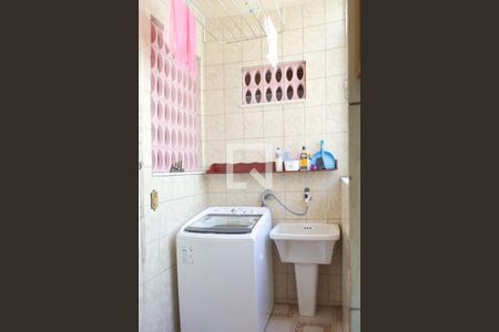 Apartamento à venda com 85m², 2 quartos e 1 vagaÁrea de Serviço