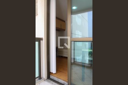 Apartamento à venda com 60m², 2 quartos e 1 vaga Apartamento à venda com 60m², 2 quartos e 1 vagaVaranda do Quarto 2