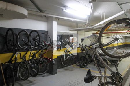 Apartamento à venda com 60m², 2 quartos e 1 vaga Apartamento à venda com 60m², 2 quartos e 1 vagaÁrea comum - Bicicletário