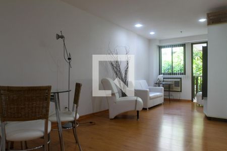 Sala de apartamento à venda com 2 quartos, 60m² em Lagoa, Rio de Janeiro