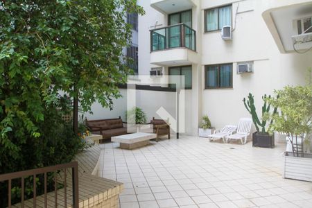 Apartamento à venda com 60m², 2 quartos e 1 vaga Apartamento à venda com 60m², 2 quartos e 1 vagaÁrea Comum - Playground