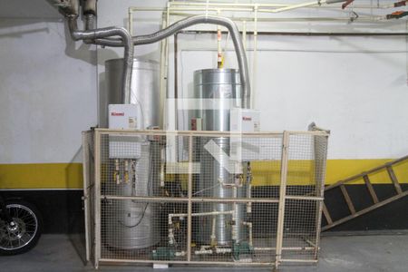 Apartamento à venda com 60m², 2 quartos e 1 vaga Apartamento à venda com 60m², 2 quartos e 1 vagaÁrea comum - Garagem