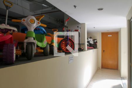 Apartamento à venda com 60m², 2 quartos e 1 vaga Apartamento à venda com 60m², 2 quartos e 1 vagaÁrea comum - Bicicletário Infantil