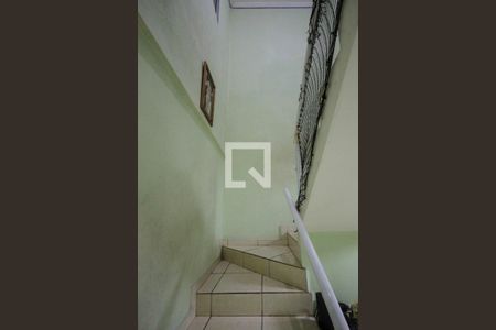 Casa à venda com 204m², 3 quartos e 2 vagas Casa à venda com 204m², 3 quartos e 2 vagasCorredor