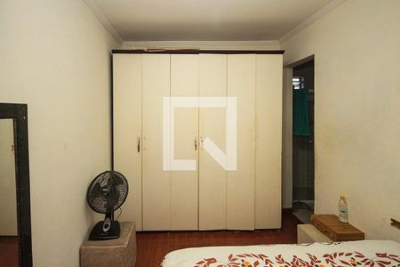 Casa à venda com 204m², 3 quartos e 2 vagas Casa à venda com 204m², 3 quartos e 2 vagasQuarto 3