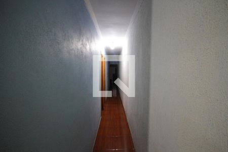 Casa à venda com 204m², 3 quartos e 2 vagas Casa à venda com 204m², 3 quartos e 2 vagasCorredor