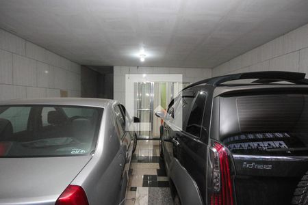 Casa à venda com 204m², 3 quartos e 2 vagas Casa à venda com 204m², 3 quartos e 2 vagasGaragem