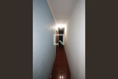 Casa à venda com 204m², 3 quartos e 2 vagas Casa à venda com 204m², 3 quartos e 2 vagasCorredor