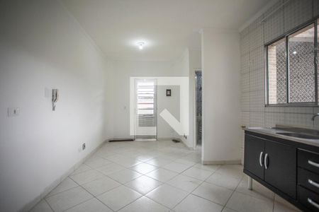 Sala / cozinha de apartamento para alugar com 1 quarto, 40m² em Parque Jabaquara, São Paulo