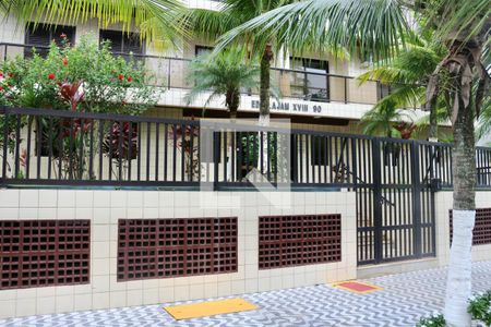 Apartamento para alugar com 80m², 2 quartos e 1 vagaFachada