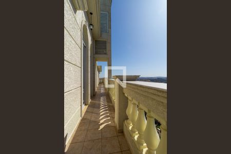 Apartamento à venda com 320m², 3 quartos e 4 vagasCobertura