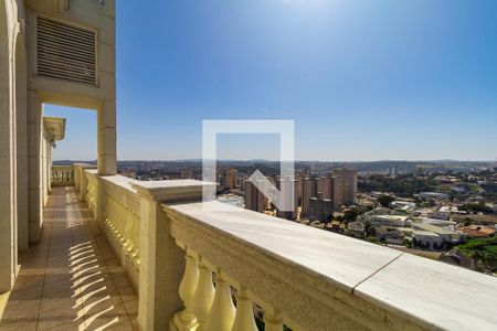 Apartamento à venda com 320m², 3 quartos e 4 vagasCobertura