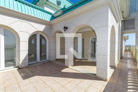 Apartamento à venda com 320m², 3 quartos e 4 vagasCobertura