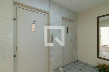 Apartamento para alugar com 36m², 1 quarto e sem vaga Apartamento para alugar com 36m², 1 quarto e sem vagaElevador