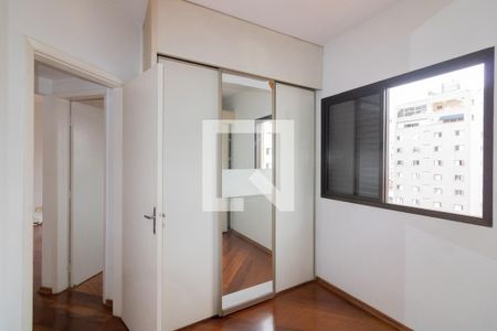 Apartamento para alugar com 68m², 2 quartos e 1 vagaQuarto 2