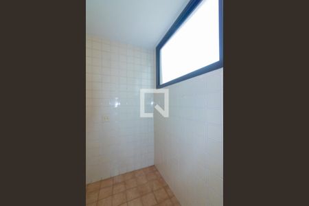 Apartamento para alugar com 68m², 2 quartos e 1 vagaÁrea de Serviço