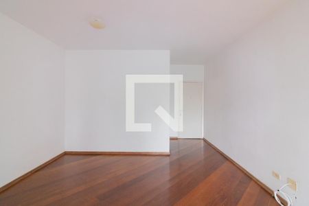 Apartamento para alugar com 68m², 2 quartos e 1 vagaSala