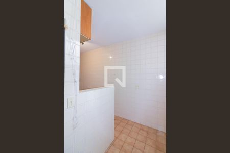 Apartamento para alugar com 68m², 2 quartos e 1 vagaÁrea de Serviço