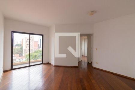 Apartamento para alugar com 68m², 2 quartos e 1 vagaSala