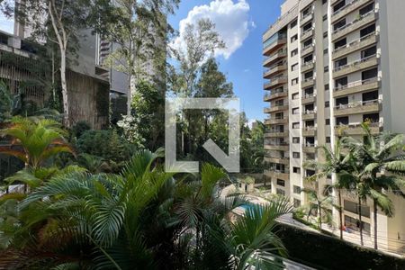 Apartamento à venda com 110m², 2 quartos e 2 vagas Apartamento à venda com 110m², 2 quartos e 2 vagasVista da Sacada