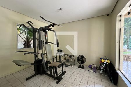 Apartamento à venda com 110m², 2 quartos e 2 vagas Apartamento à venda com 110m², 2 quartos e 2 vagasÁrea comum - Academia