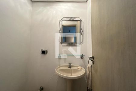 Apartamento à venda com 110m², 2 quartos e 2 vagas Apartamento à venda com 110m², 2 quartos e 2 vagasLavabo