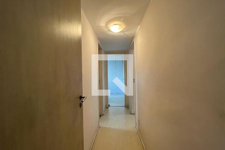 Apartamento à venda com 110m², 2 quartos e 2 vagas Apartamento à venda com 110m², 2 quartos e 2 vagasCorredor