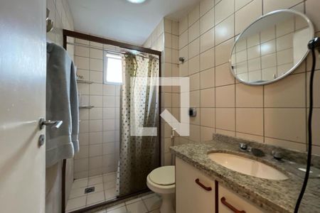 Apartamento à venda com 110m², 2 quartos e 2 vagas Apartamento à venda com 110m², 2 quartos e 2 vagasBanheiro