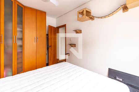 Quarto 1 de apartamento à venda com 2 quartos, 60m² em Centro Histórico, Porto Alegre