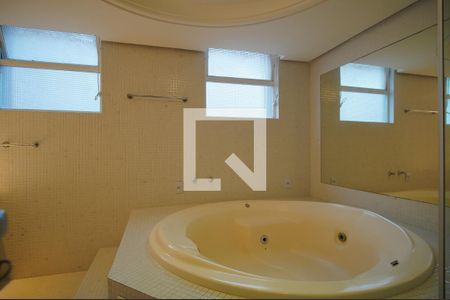 Apartamento à venda com 214m², 3 quartos e 1 vagaBanheiro Corredor