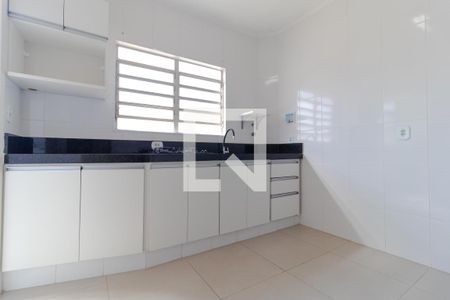 Apartamento à venda com 77m², 2 quartos e 1 vagaCozinha