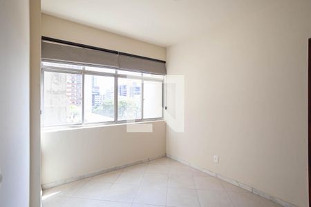 Suíte  de apartamento para alugar com 1 quarto, 60m² em Lourdes, Belo Horizonte