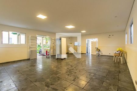 Apartamento à venda com 54m², 2 quartos e 1 vaga Apartamento à venda com 54m², 2 quartos e 1 vagaÁrea comum - Salão de festas