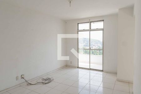 Sala  de Apartamento com 2 quartos, 80m² Largo das Barradas