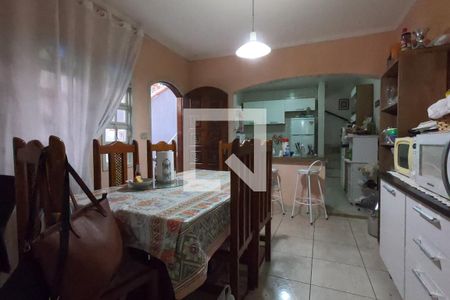 Casa à venda com 3 quartos, 152m² em Parque Monte Alegre, Taboão da Serra