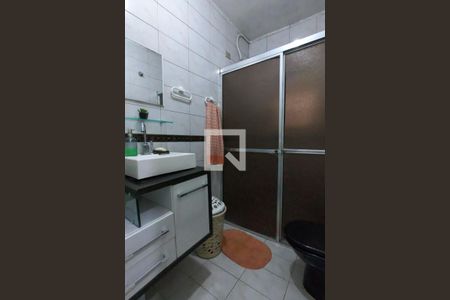 Casa à venda com 152m², 3 quartos e 3 vagas