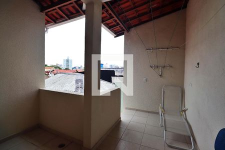 Casa à venda com 170m², 2 quartos e 2 vagasTerraço