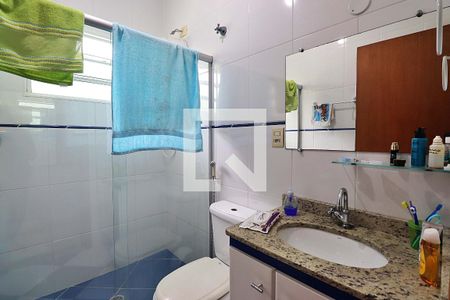 Casa à venda com 170m², 2 quartos e 2 vagasBanheiro Social