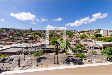 Vista de apartamento para alugar com 3 quartos, 80m² em Estoril, Belo Horizonte
