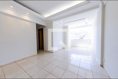 Sala de apartamento para alugar com 3 quartos, 80m² em Estoril, Belo Horizonte