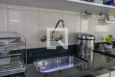 Casa de condomínio à venda com 330m², 4 quartos e 4 vagasDetalhe da Cozinha